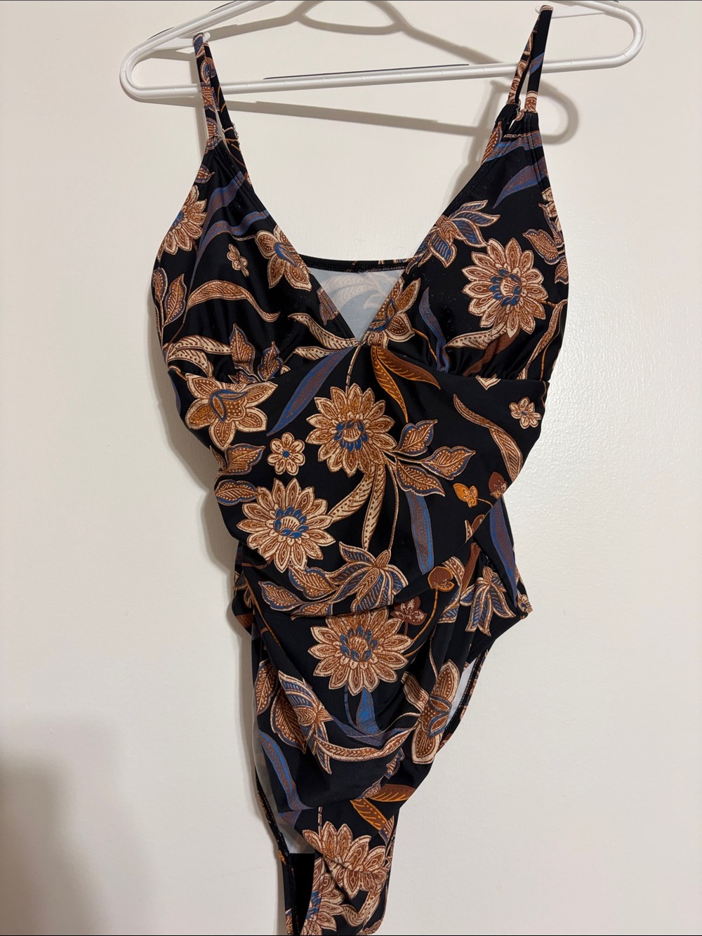 Cupshe Black One-Piece Swimsuit with Tan and Blue Floral Print size L